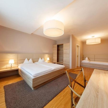 Pfeiler'S Buergerstueberl - Hotel Feldbach Kültér fotó