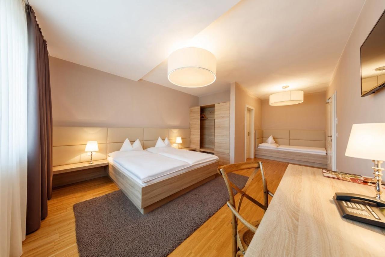 Pfeiler'S Buergerstueberl - Hotel Feldbach Kültér fotó